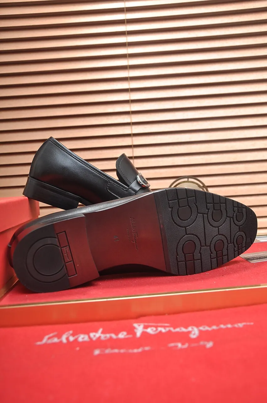 Men's shoes 💰520💶【Ferragamo/Ferragamo】The latest model in the counter. Original imported high-quality cowhide with open sides + imported 🐂 water-dyed cowhide lining + original luxury metal buckle + original combination outsole. No pressure for comparison. 38--45 (45 is custom-made and cannot be returned or exchanged)